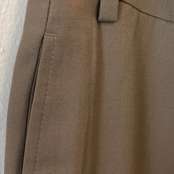 NWT Ralph Lauren Men’s Flat Front No Cuff Dress Pant, Color Tan 42wx30L Washable - Picture 4 of 12